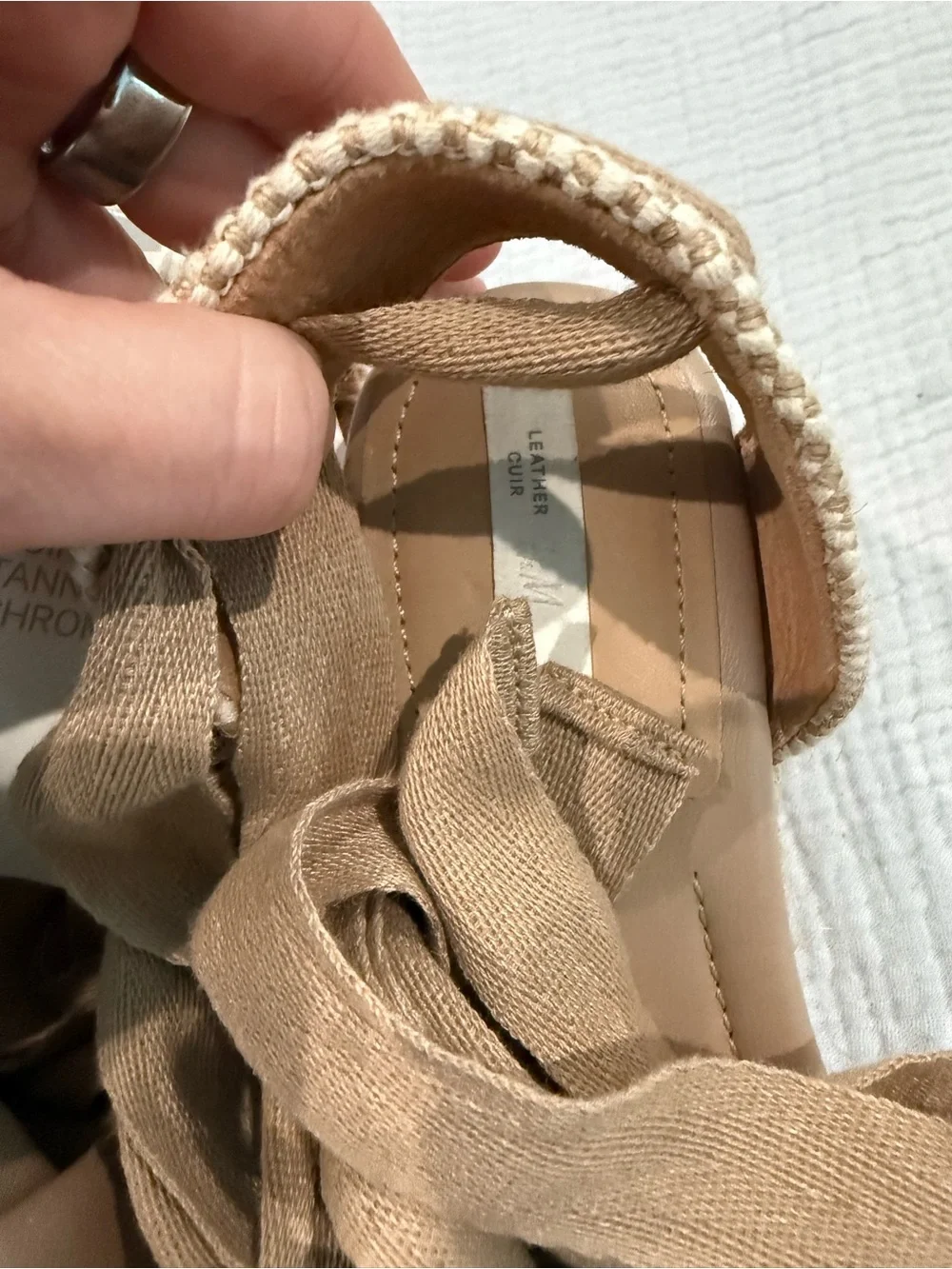 H&M stylish knotted